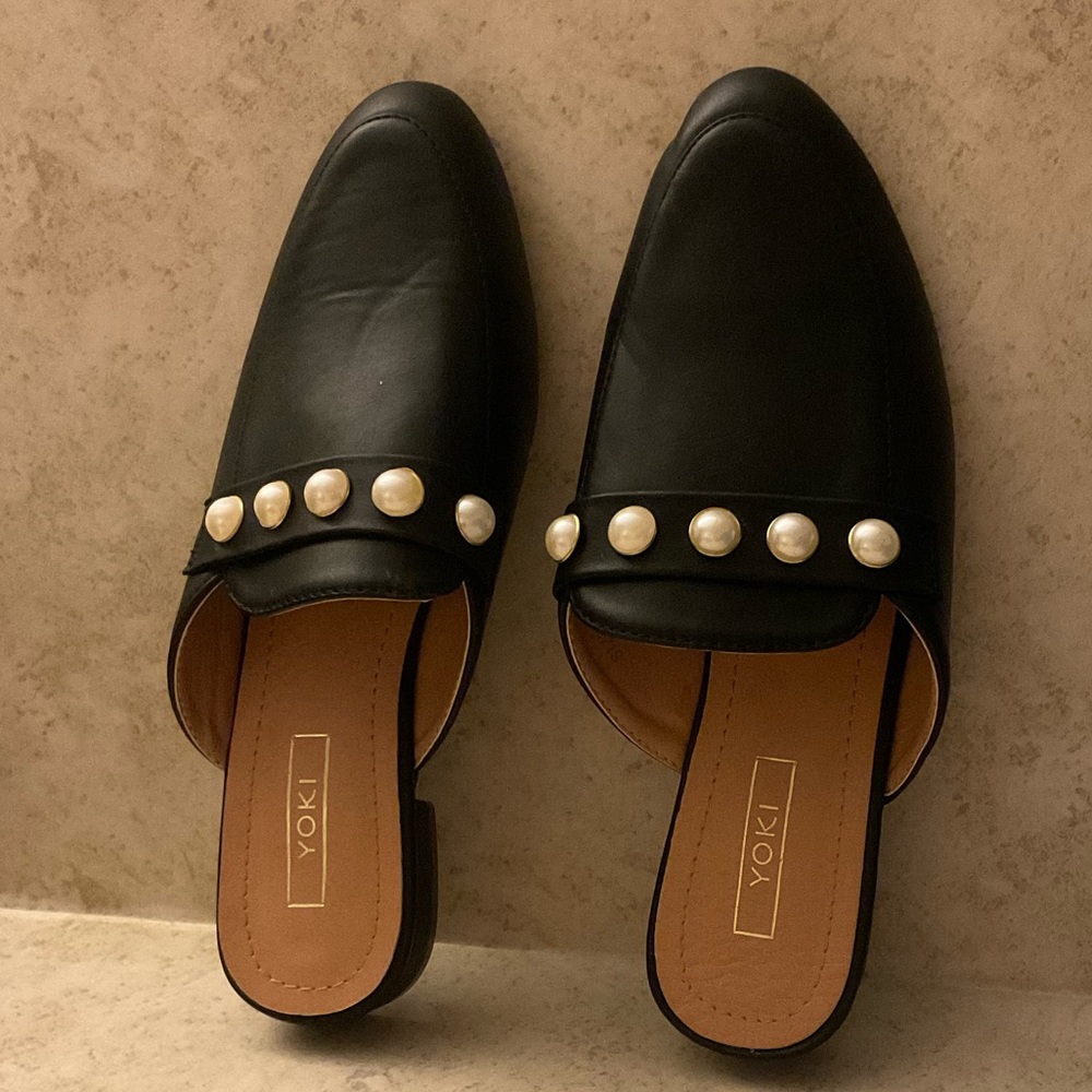 Black Mules